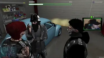 2 da parte Le rompo las motos y me escapo su moto
