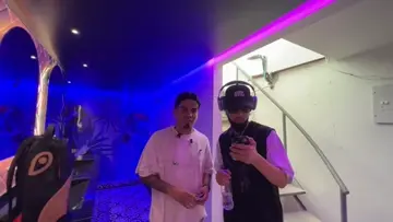JAJAAJ