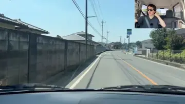 愛之助 コンビニにて歩行者通路に違法駐車！！
