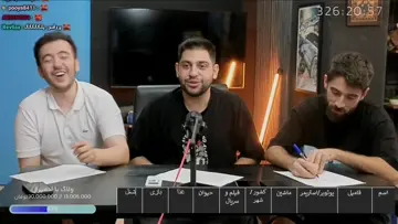 D18 / اسم فامیل با farnood, mobin | Clip