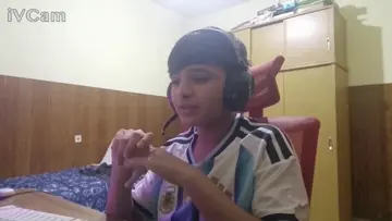 CONOCEMOS A LA PROGENITORA DE THIAGUITO