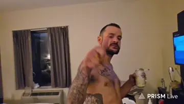 Freddy takes a swipe at Laura