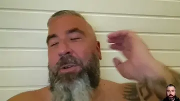 Joke sekoilee