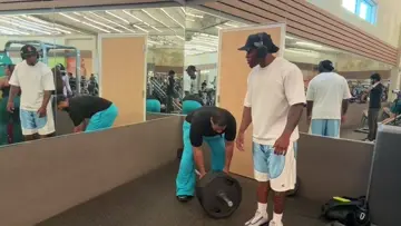 back pain 