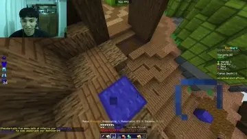 :V