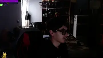 Lucanxan enseña gatito <3