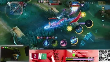 LANCE COMEBACK CLUTH