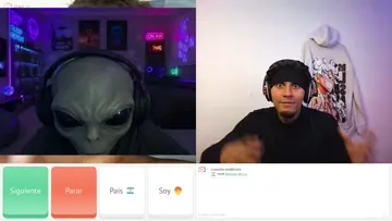 otaku se vuelve loco en directo 😂