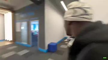 😹