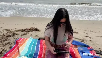 Sand in mouth 😂