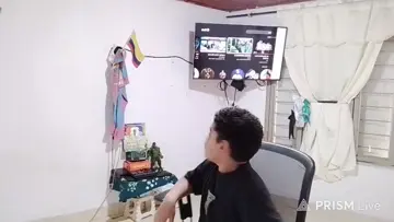 Se tiuna vieja se tiró un peo y tumbo un coco
