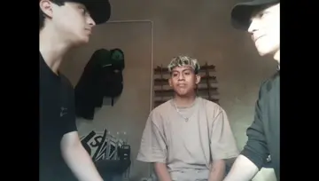 roman vomitando