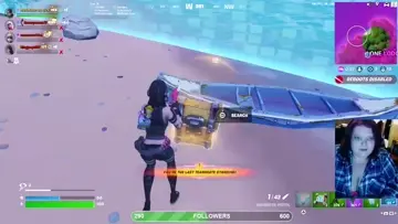 4 v 1