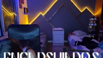 que hacia con eso el perro????????
