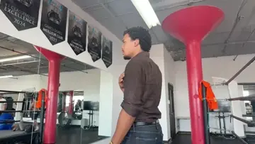 train with two arms