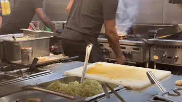 se le cayo al primo
