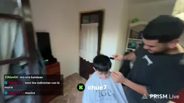 tomi tira indirectas con la musica