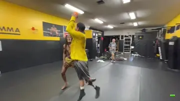 Willie With The Fade Away