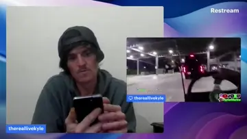 follow him livekyle now !!!!