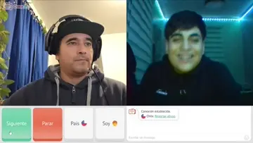 Lo hacen cagar un viejo
