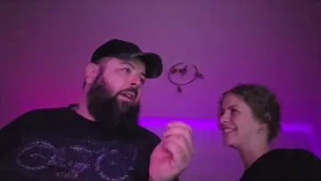 stop HARRASING ME!