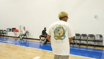 EZ 4 Delonte