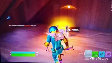 playing sume fortnite