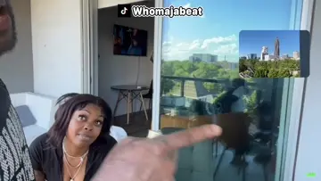 bow she wanna dance 
