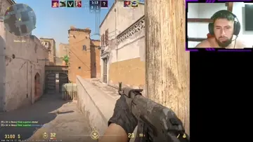 CABEZA SALIO DEL CHAT JAJAJA