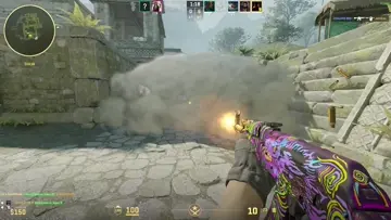 jackal  elinde mole ile yakalanıyor :)