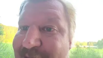 Hiljaa tai Naukulle