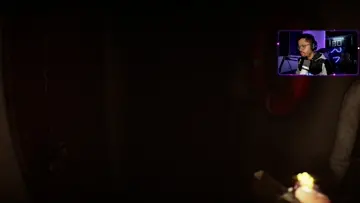 Pq que tá apagando a luz