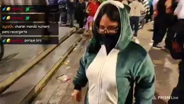 charancita dandolo todo 😂