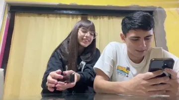 a los cachetazos