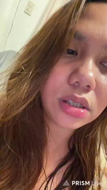 😳