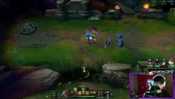 El lol lo consume jajaj