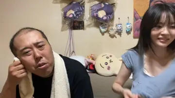 受賞脱衣シーン