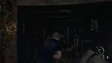 Pigs + Cows Can Ram Zombies In RE4?