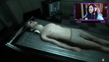 no la dejan ser degenerada con el charlie