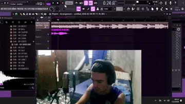 POR AHI VA