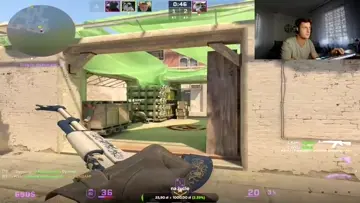 Ez