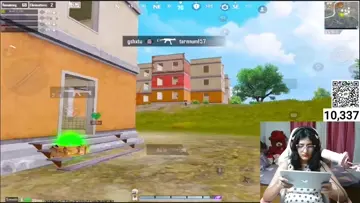 apartment clucth