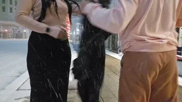 00