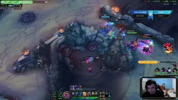 sí, otro clip de sylas