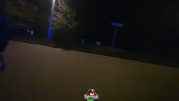 pociął 4 gościu :O nożownik
