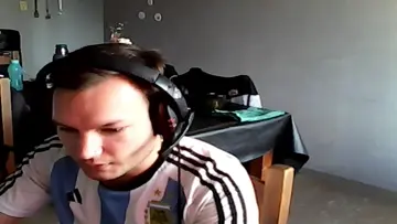 Como lo va a TIRAR ASI!!!