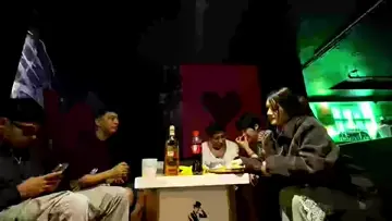 su afán de  de pulsera