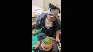 頭vsスイカ