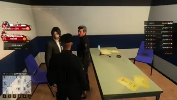 جيتك بحصان 😂
