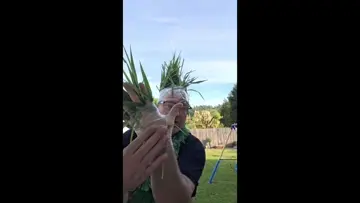 touchin that grass